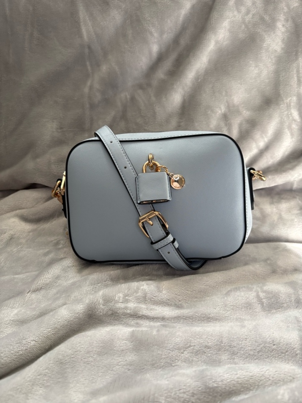 Poppy & Peonies Convertible Crossbody Belt Bag in Light Blue - Gold Hardware